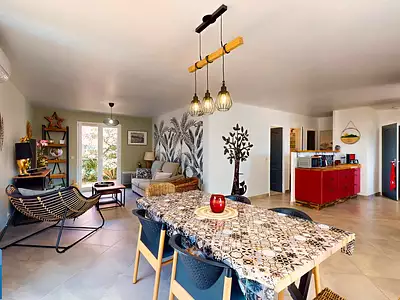 Maison, 83 m²