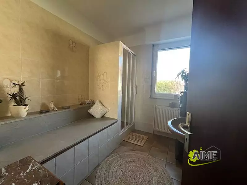 Maison, 211 m²