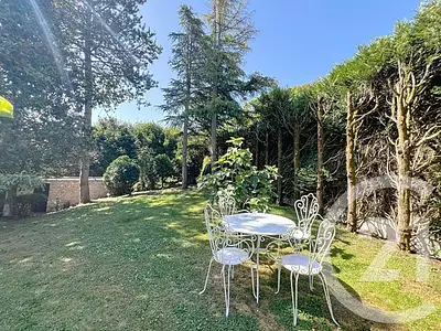 Maison, 350 m²
