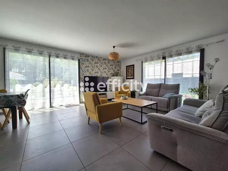 Maison, 110 m²