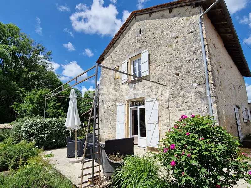 Maison, 282,3 m²