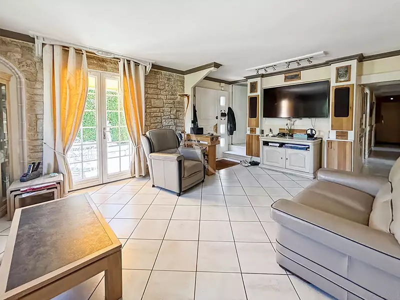 Maison, 185 m²