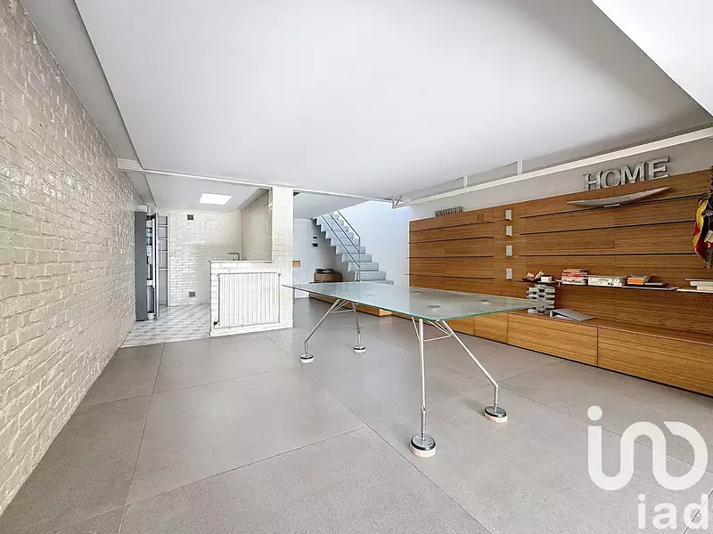 Maison, 197 m²