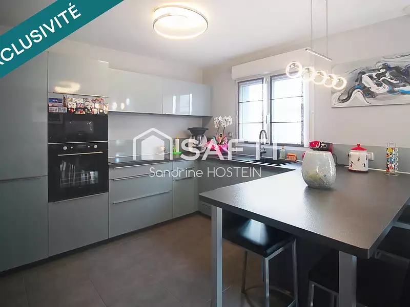 Maison, 115 m²