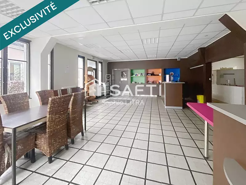 Divers, 256 m²