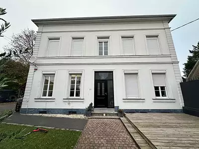 Maison, 210 m²