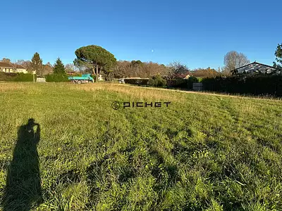 Terrain, 1 099 m²