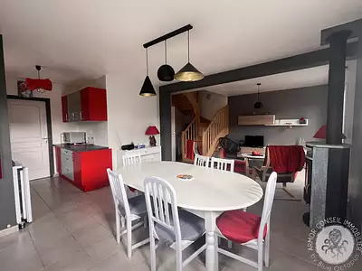 Maison, 89 m²