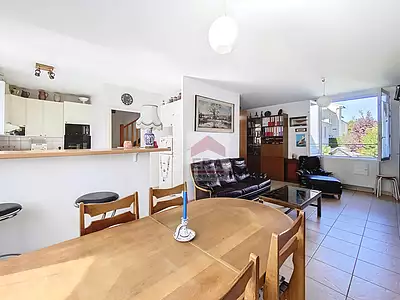 Maison, 115 m²