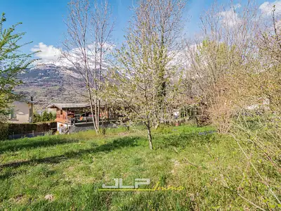 Terrain, 679 m²