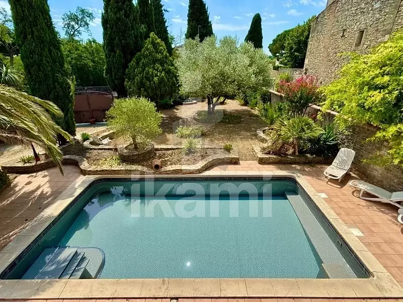 Maison, 178 m²