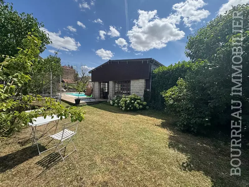 Maison, 251 m²