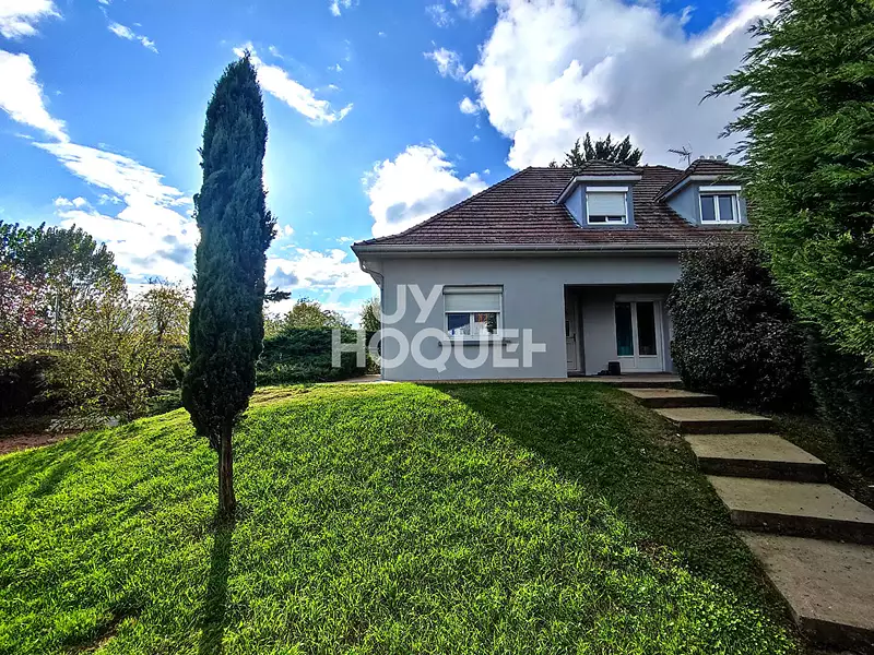 Maison, 171 m²