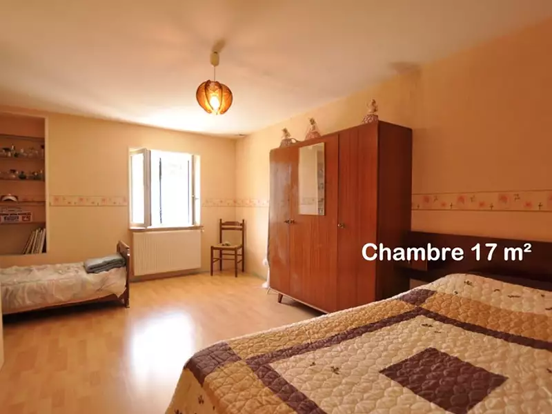Maison, 190 m²