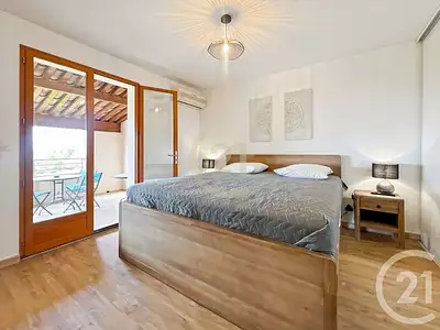 Maison, 111 m²