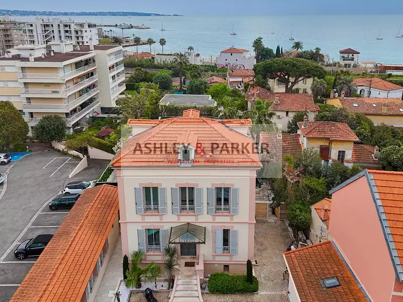 Maison, 400 m²