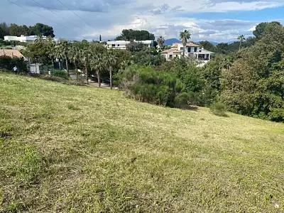 Terrain, 1 860 m²