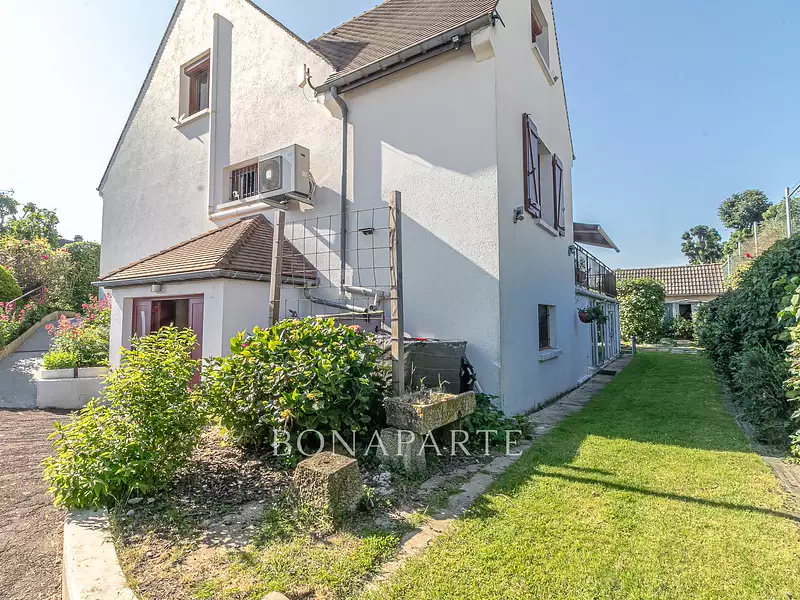 Maison, 158 m²