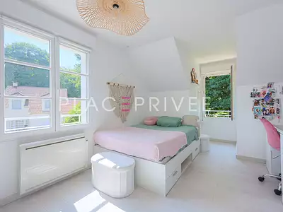 Maison, 180 m²