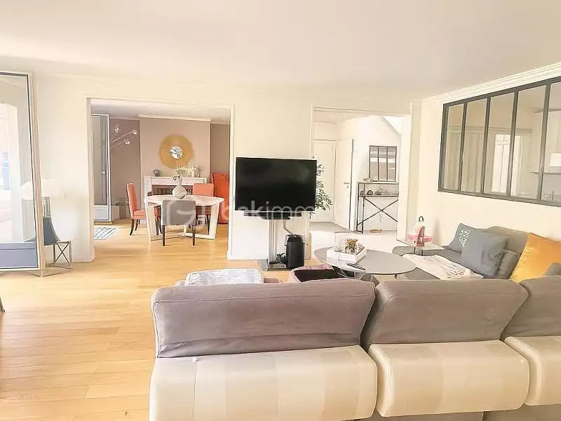 Maison, 227 m²