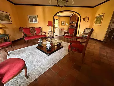 Maison, 215 m²