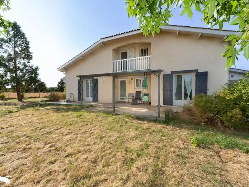 Maison, 145 m²