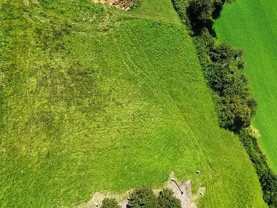 Terrain, 841 m²