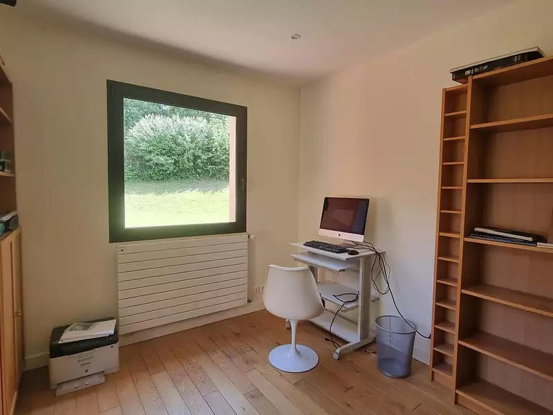 Maison, 255 m²