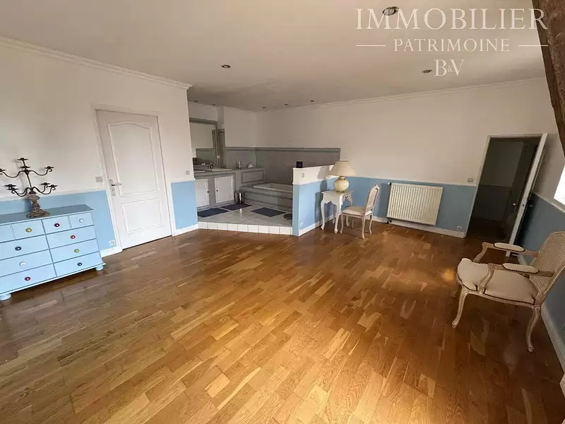 Maison, 250 m²