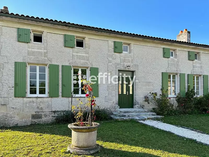 Maison, 180 m²