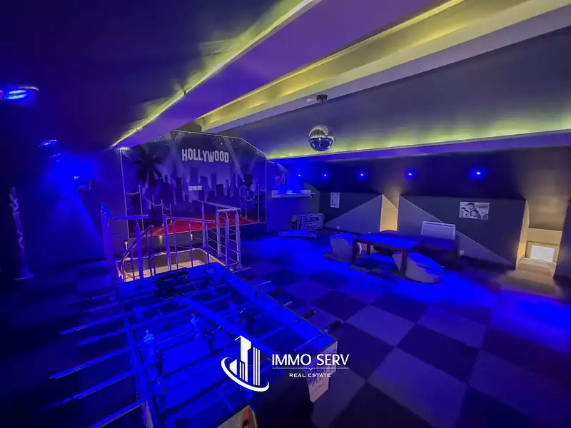 Maison, 180 m²