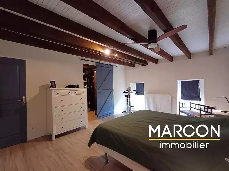 Maison, 179 m²