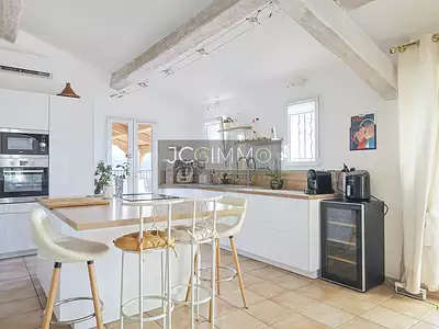 Maison, 190 m²