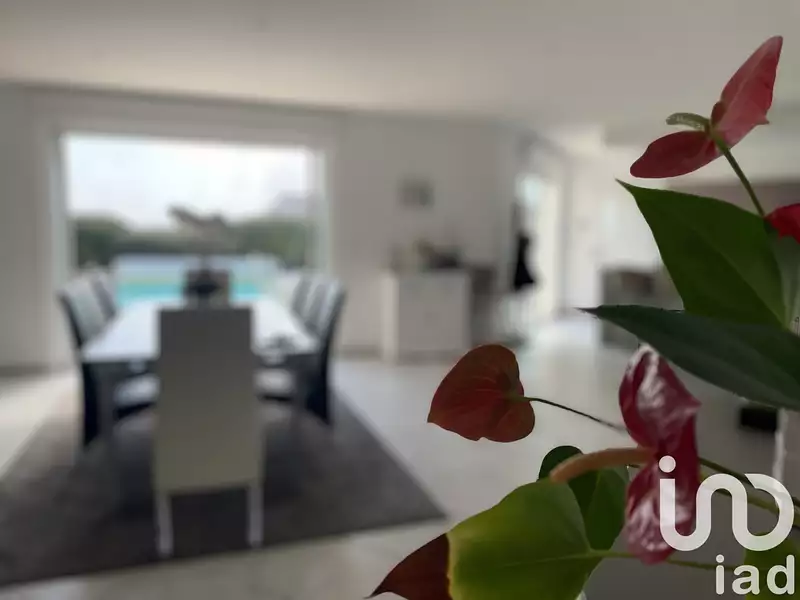 Maison, 162 m²