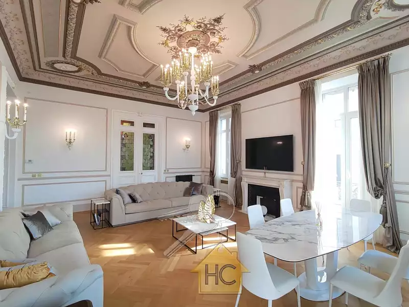 Appartement, 143 m²