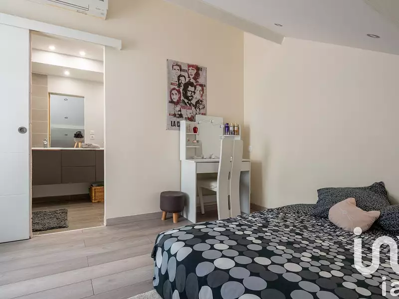 Maison, 249 m²