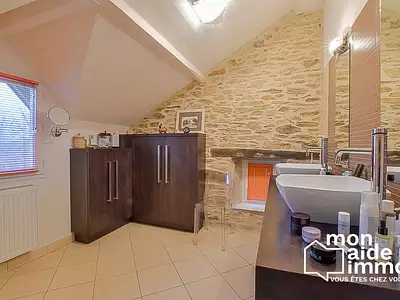 Maison, 215 m²