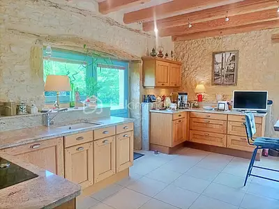 Maison, 361 m²