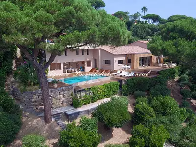Maison, 260 m²