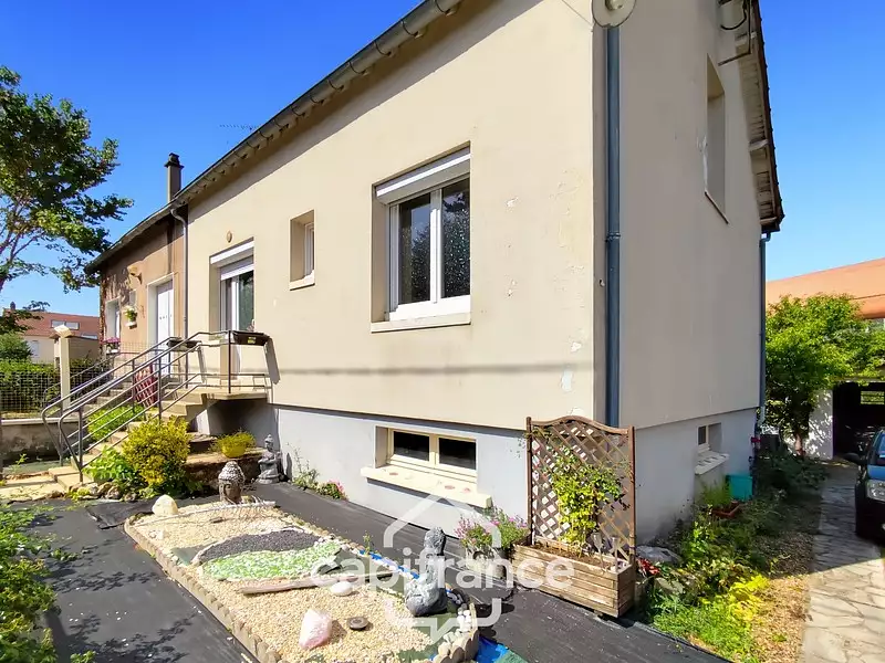 Maison, 94 m²