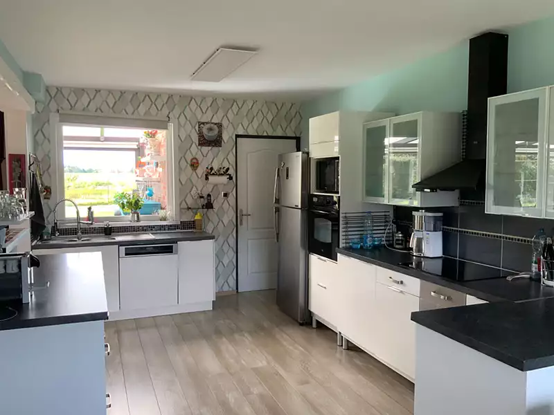 Maison, 153 m²
