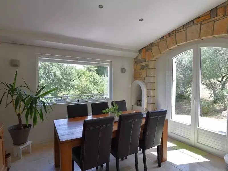 Maison, 170 m²