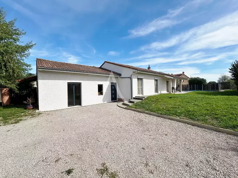 Maison, 137 m²