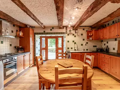 Maison, 198 m²