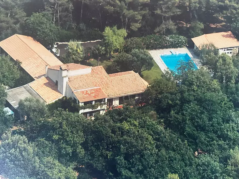 Maison, 315,33 m²