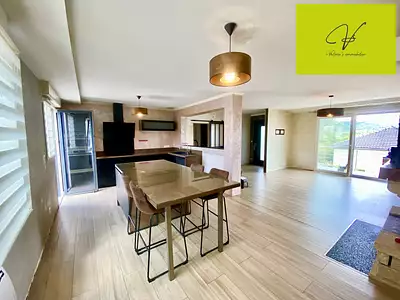 Maison, 98 m²