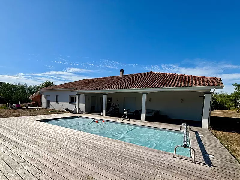 Maison, 192 m²