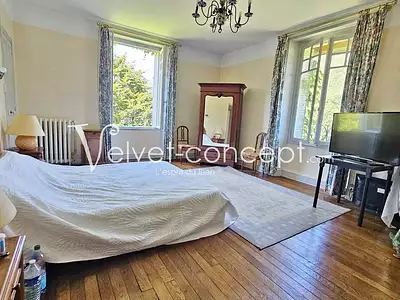 Maison, 250 m²
