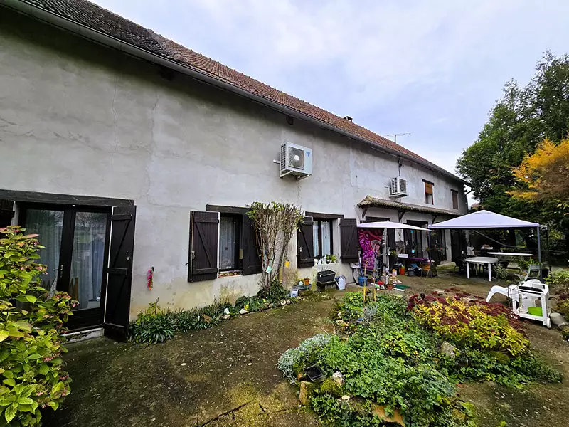 Maison, 155 m²