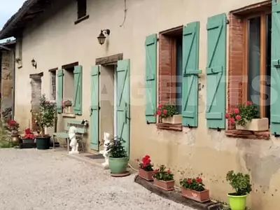 Maison, 334 m²